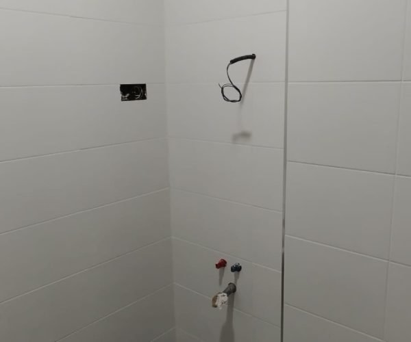 alicatado de cuarto de baño